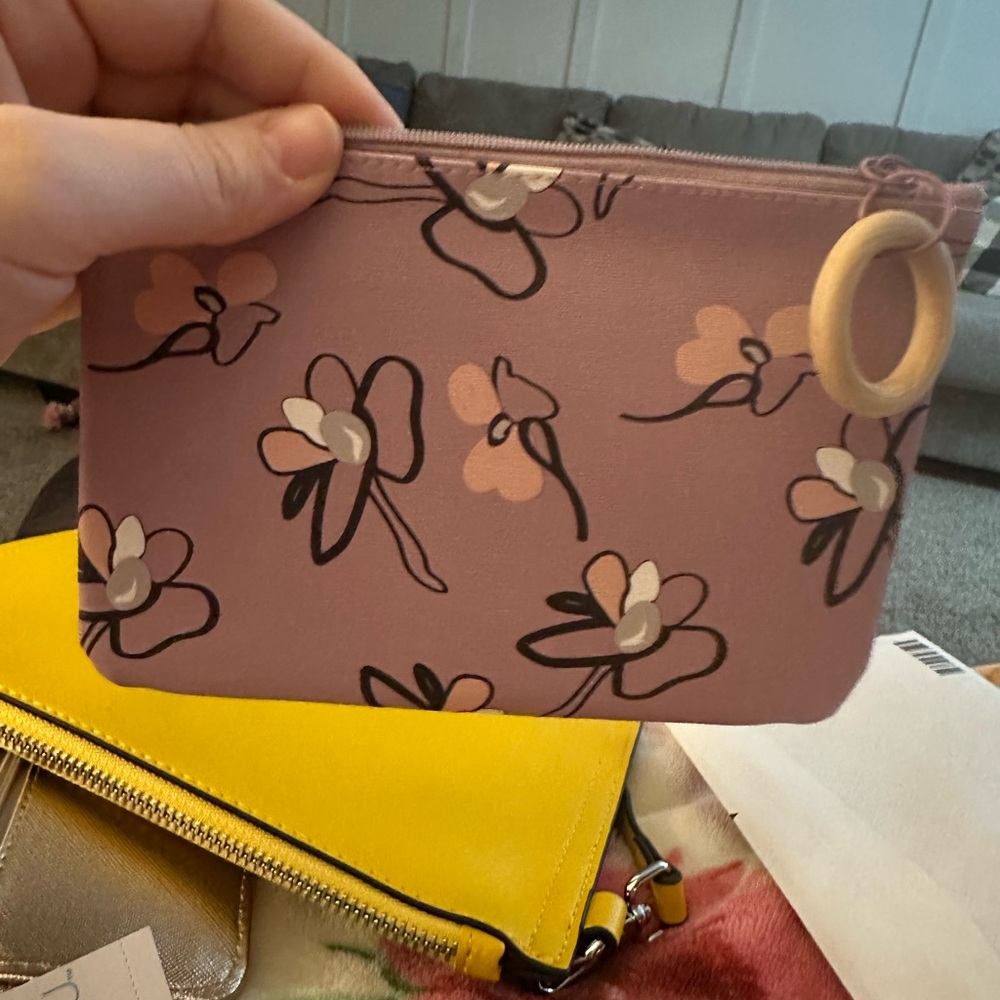 I spy make up case